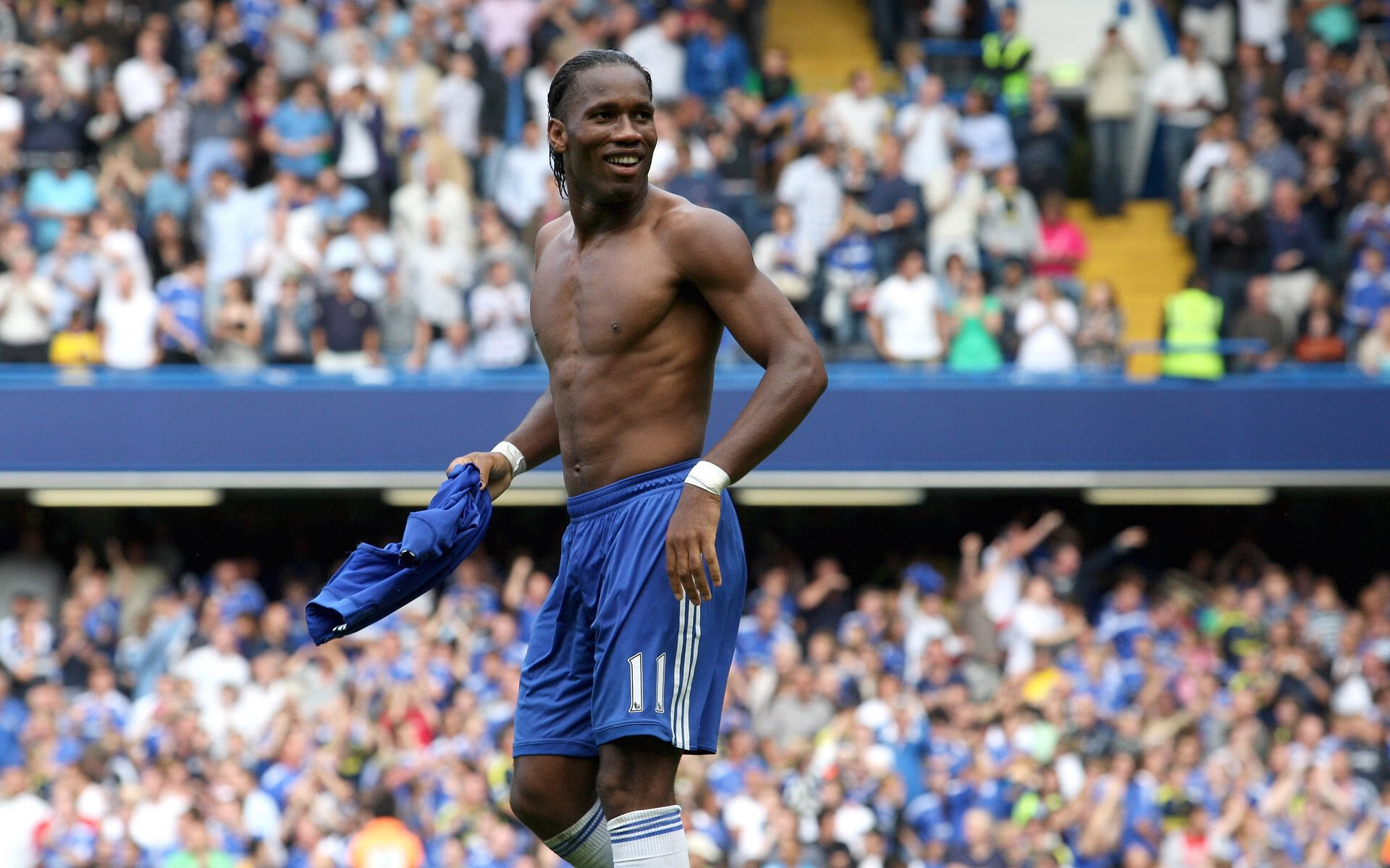 西决生死战焦点战,卡塔尔一波流带走喀麦隆,诠释现代足球的战术革命