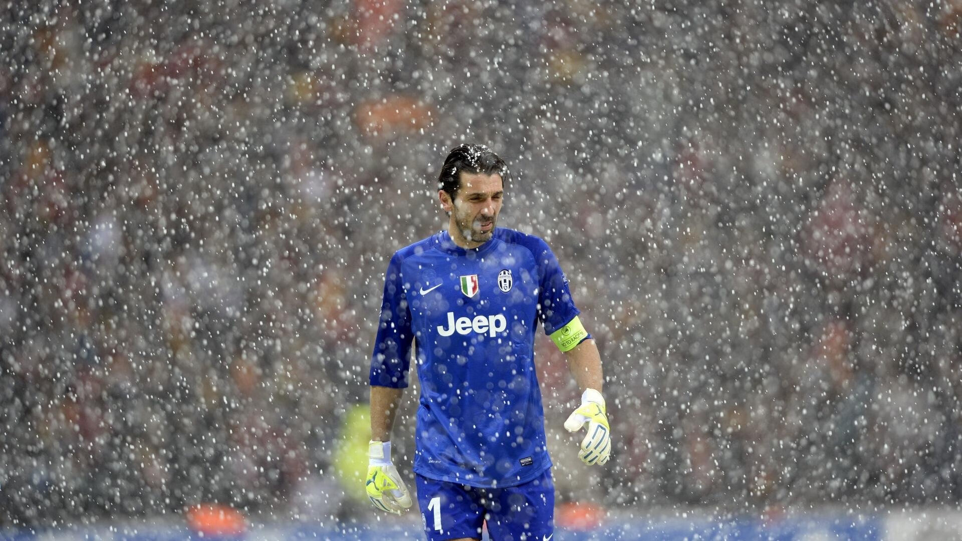 跨界逆袭,从哥斯达黎加硬仗到F1赛道,拉什福德如何以足球精神接管比赛