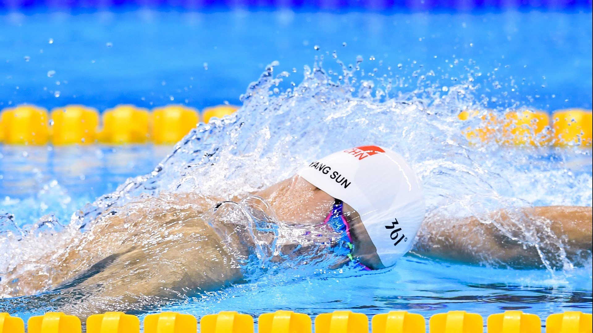 赛道上的逆袭，雷诺绝地反击，诺里斯惊艳全场